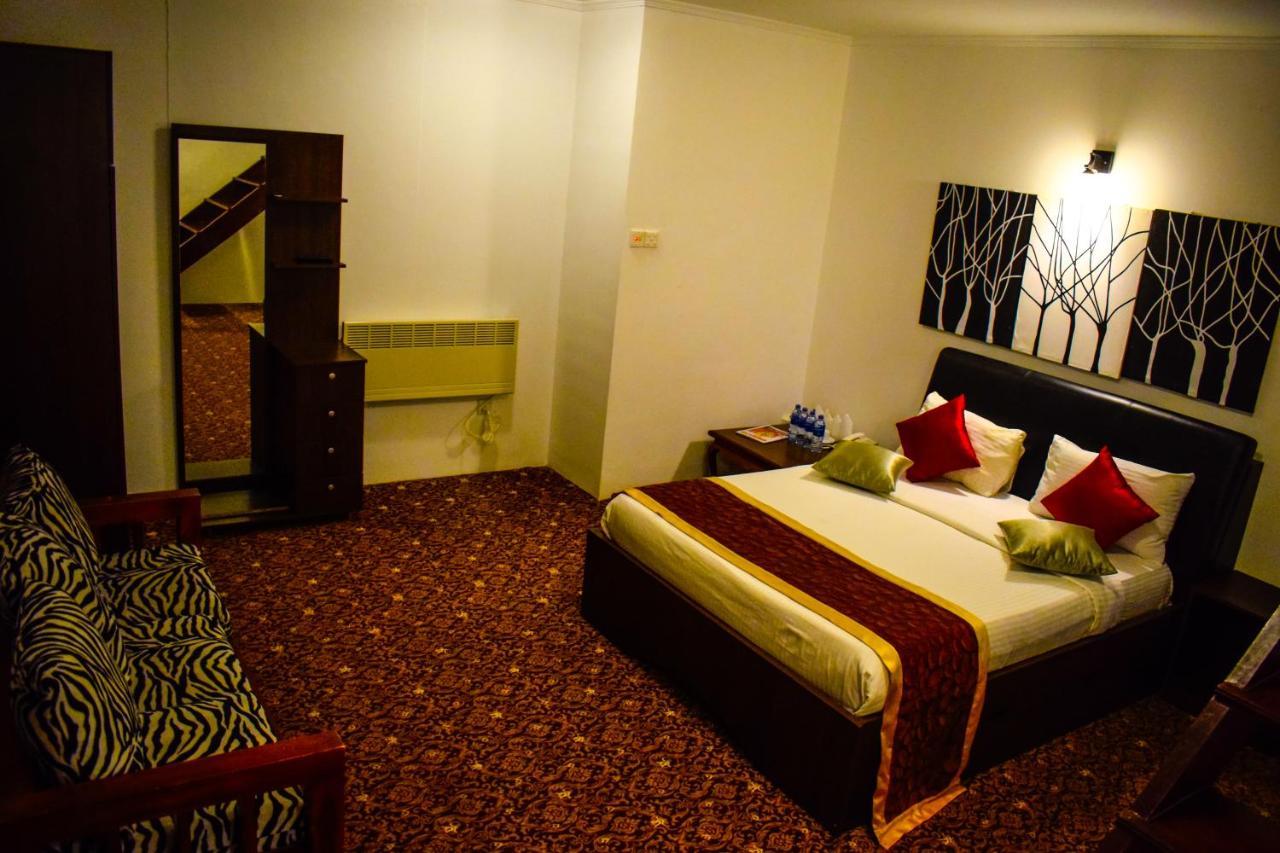 La Cottage Boutique Hotel & Restaurant Nuwara Eliya Dış mekan fotoğraf