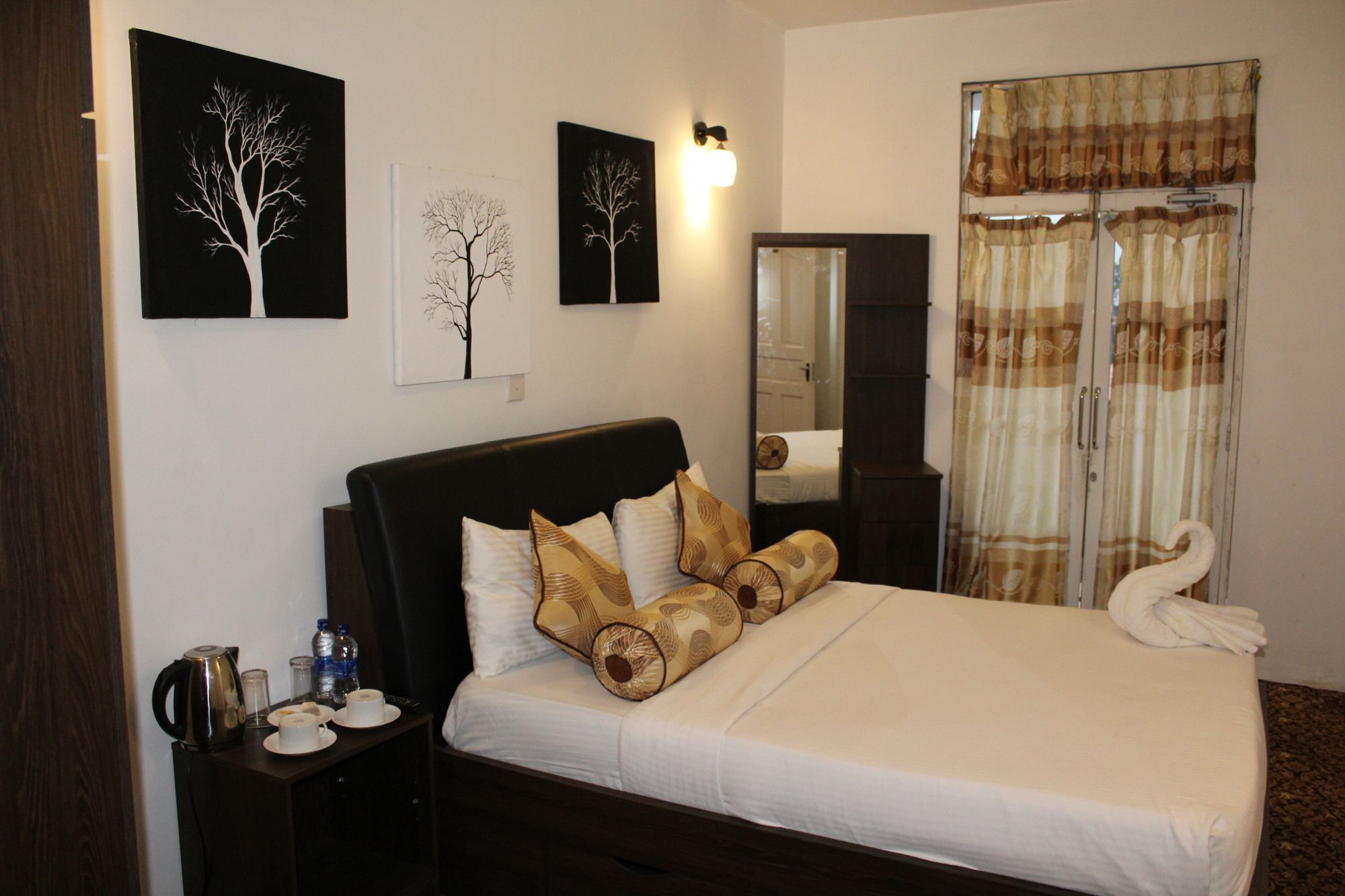 La Cottage Boutique Hotel & Restaurant Nuwara Eliya Dış mekan fotoğraf